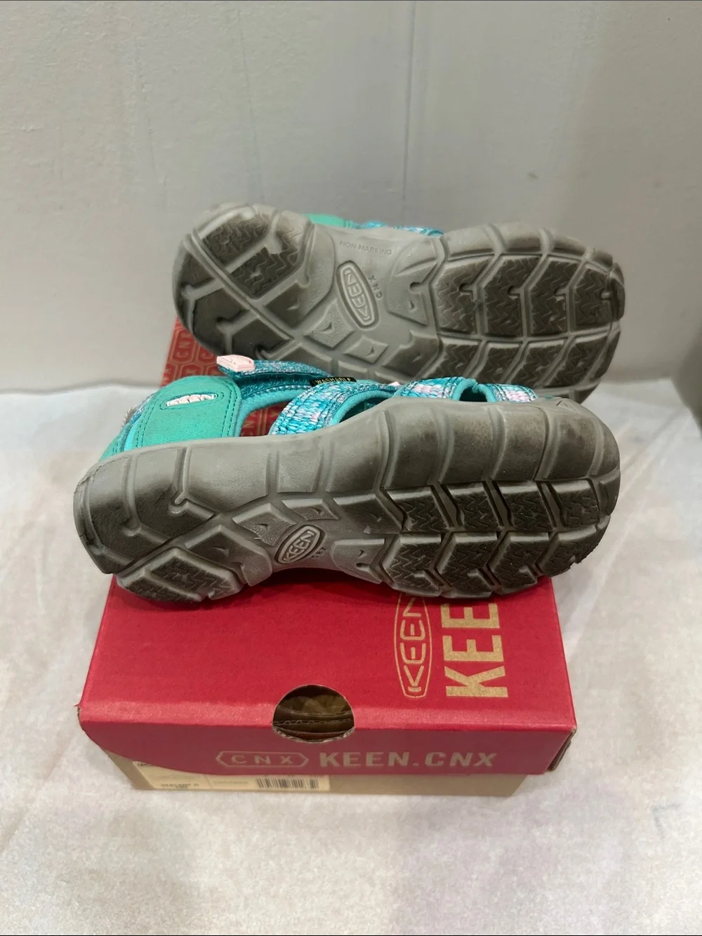 Keen off water